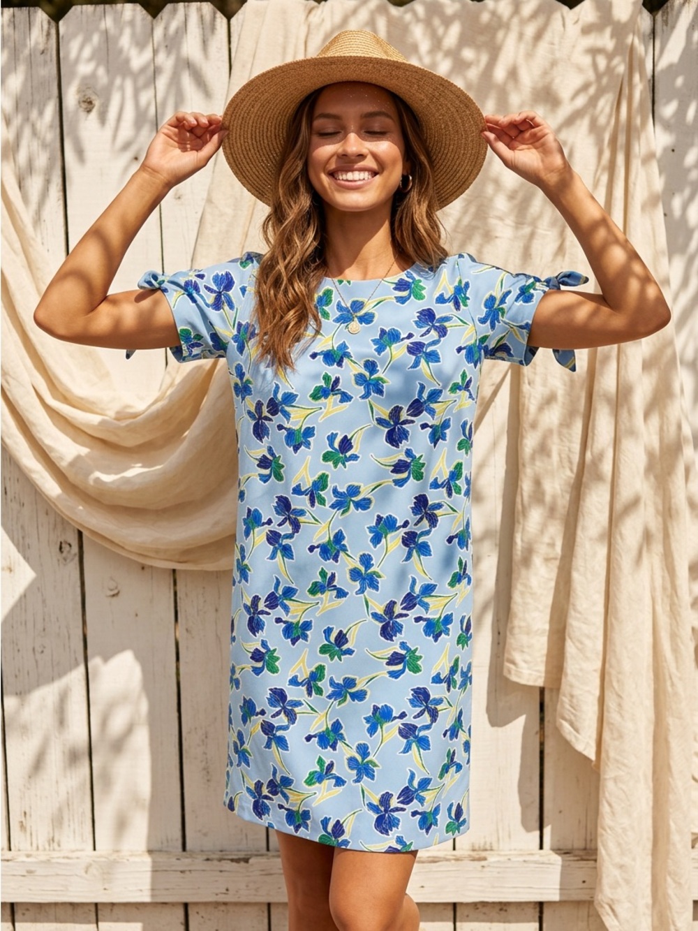 Banana Republic Blue Floral Short Sleeve Dress - Picture 1 of 6